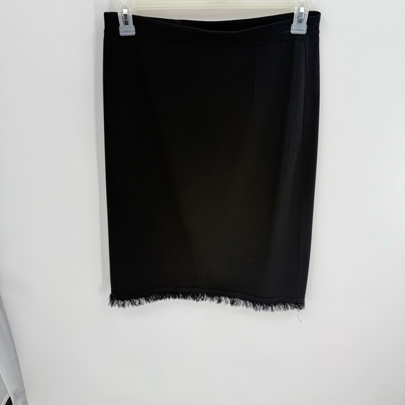 Misook Skirt Womens Size M Black Knit Pull On Midi Business Career Fringe Hem - Picture 7 of 7